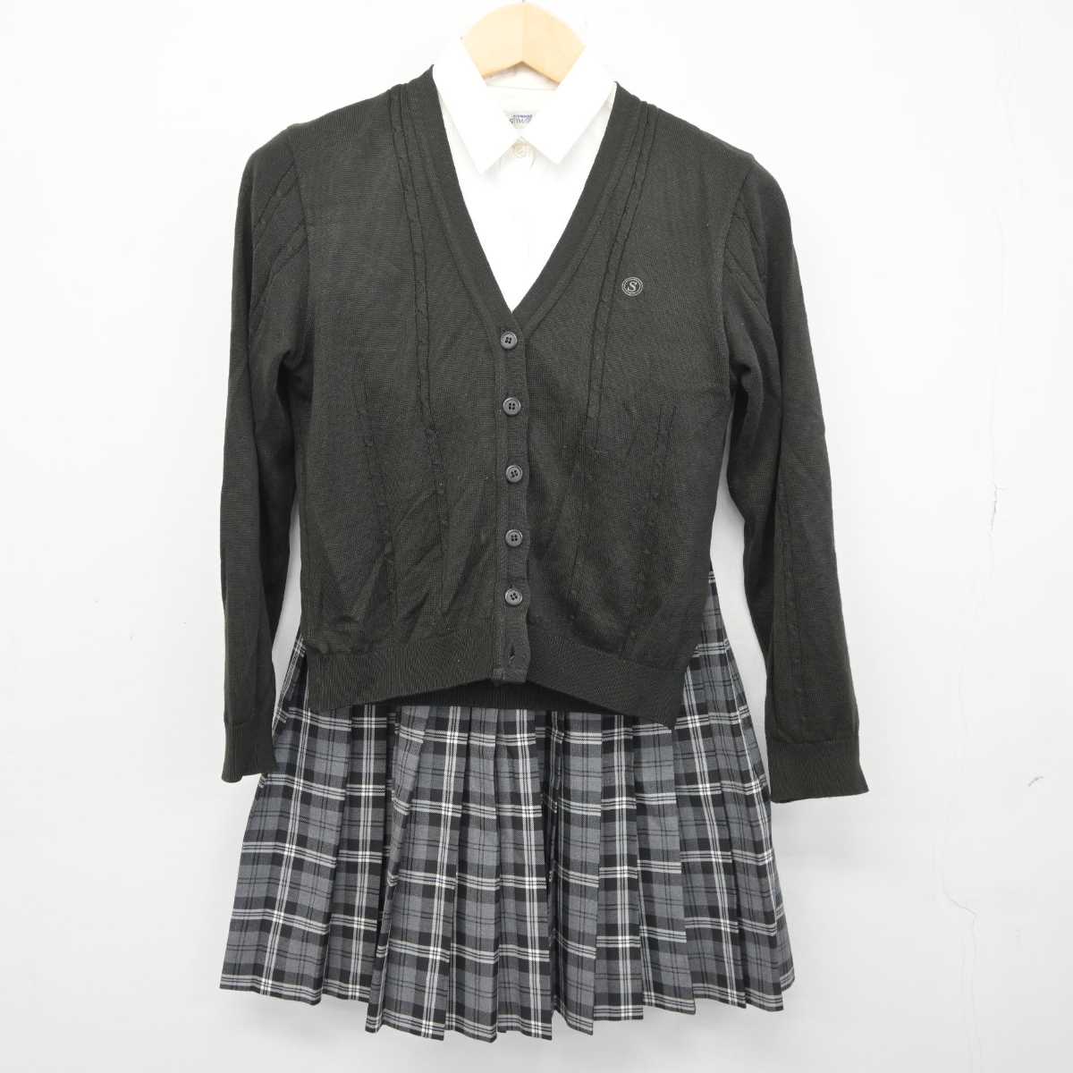 【中古】千葉県 八千代松陰高等学校 女子制服 3点 (ニット・シャツ・スカート) sf044832