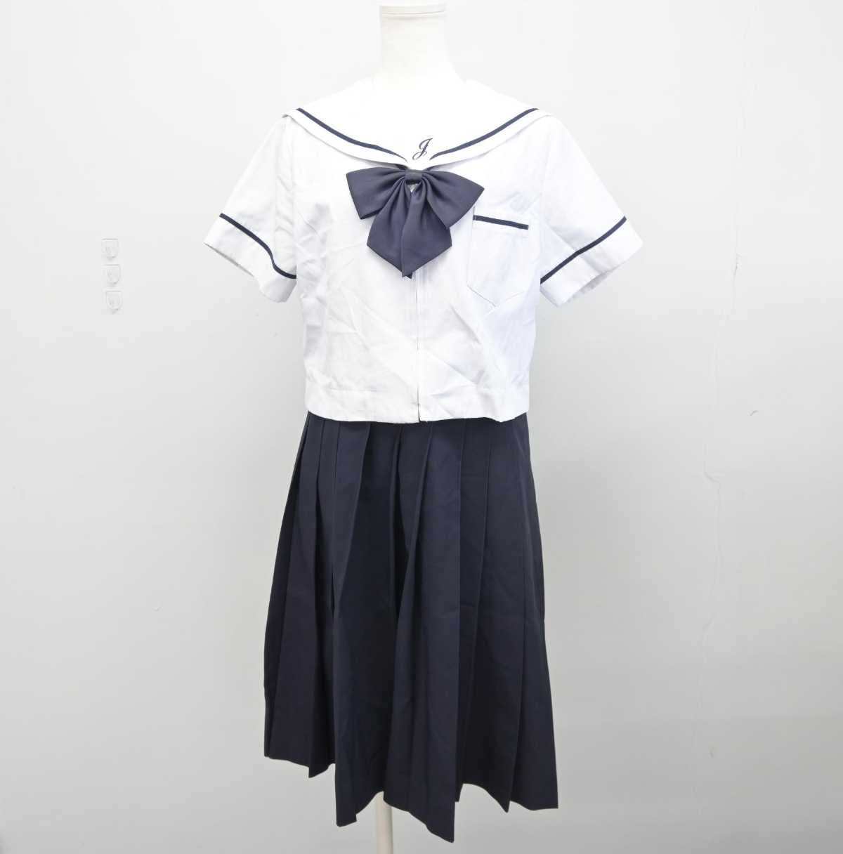 【中古】福岡県 福岡工業大学付属城東高等学校 女子制服 4点 (セーラー服・スカート) sf044839