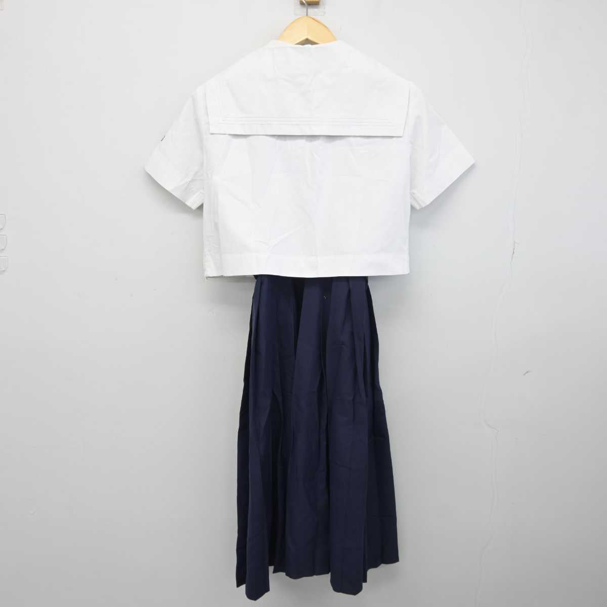 【中古】福岡県 香椎高等学校 女子制服 5点 (セーラー服・スカート) sf044862