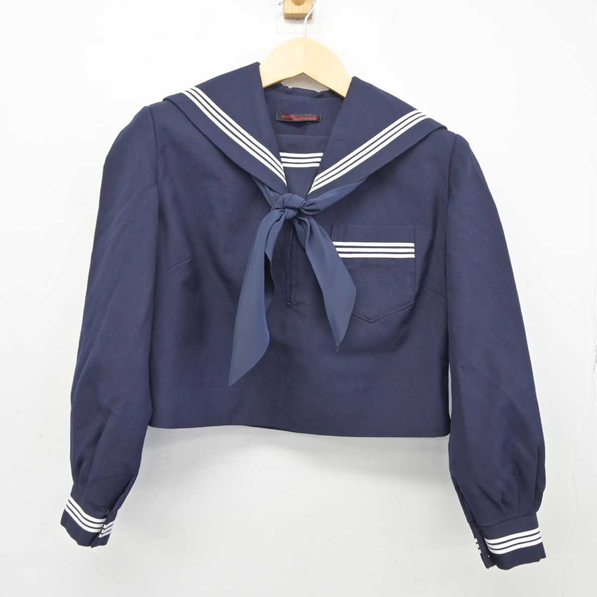 【中古】和歌山県 新宮市立緑丘中学校 女子制服 4点 (セーラー服・スカート) sf044871