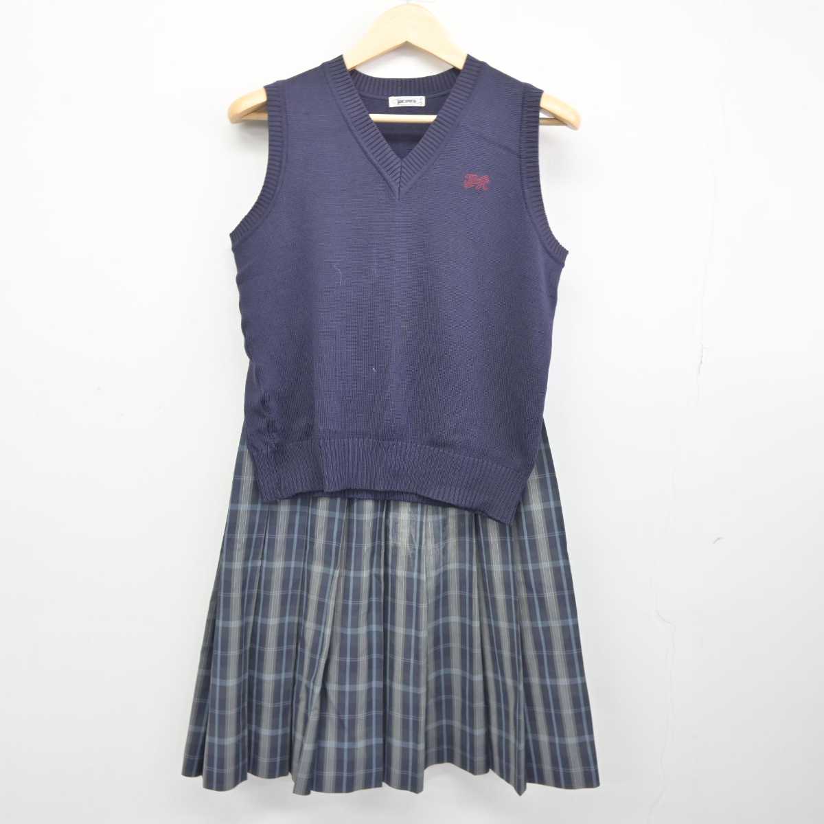 【中古】東京都 明豊中学校 女子制服 2点 (ニットベスト・スカート) sf044911