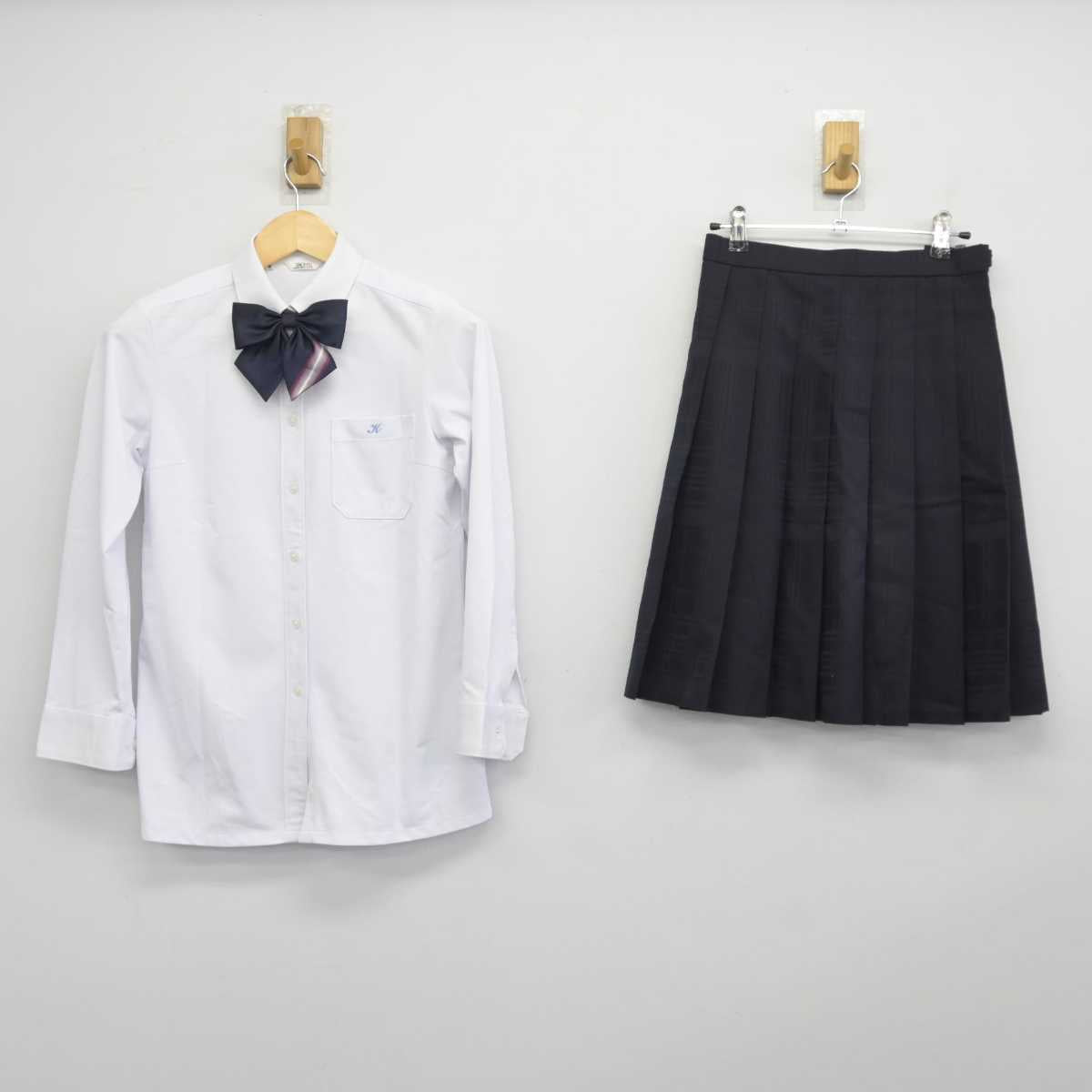 【中古】岡山県 倉敷高等学校 女子制服 5点 (ブレザー・シャツ・ニットベスト・スカート) sf045012