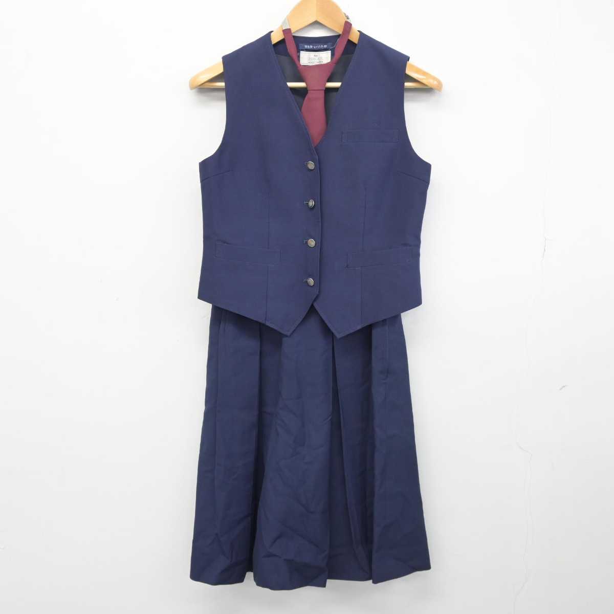 【中古】神奈川県 玉川中学校 女子制服 4点 (ベスト・ニット・スカート) sf045024