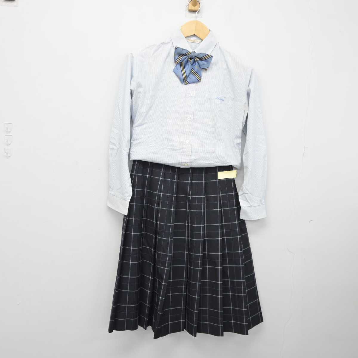 【中古】京都府 南陽高等学校附属中学校 女子制服 4点 (ブレザー・シャツ・スカート) sf045076