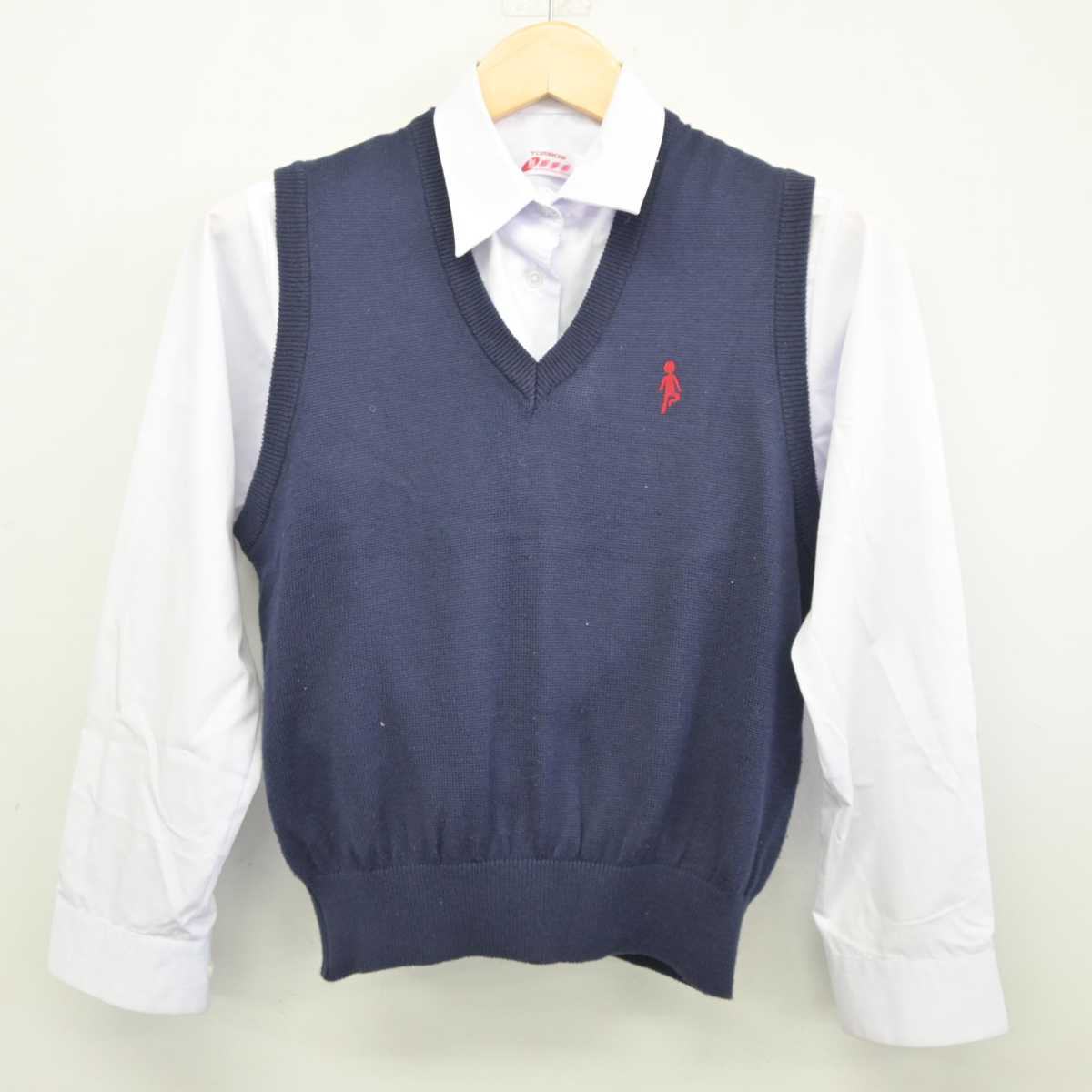 【中古】埼玉県 大原中学校 女子制服 2点 (シャツ・ニットベスト) sf045149