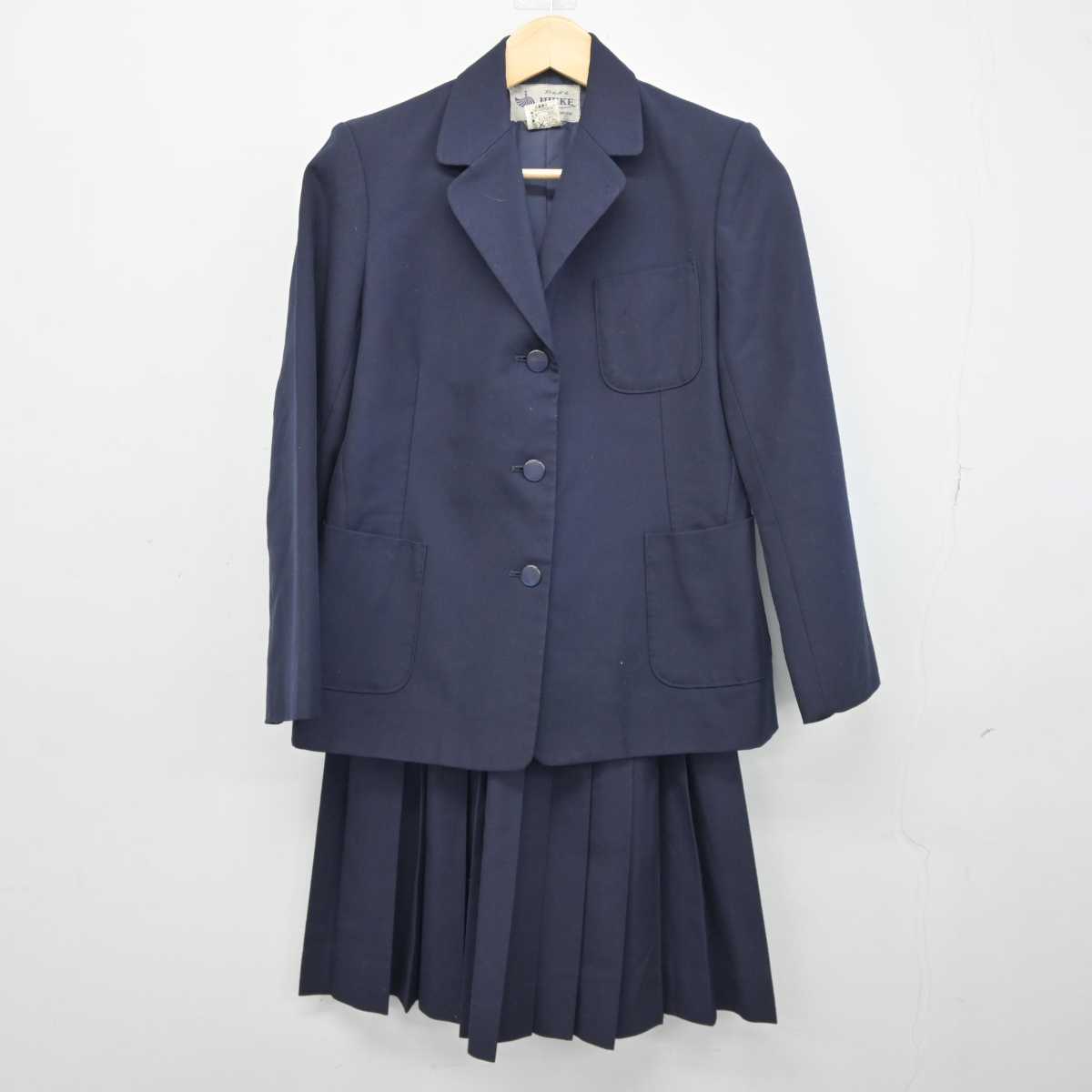 【中古】埼玉県 葛飾中学校 女子制服 2点 (ブレザー・スカート) sf045202