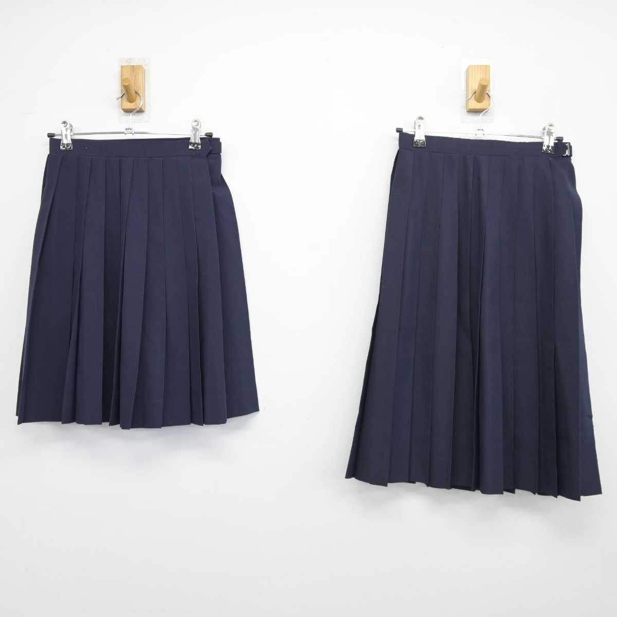 【中古】埼玉県 葛飾中学校 女子制服 2点 (スカート・スカート) sf045203