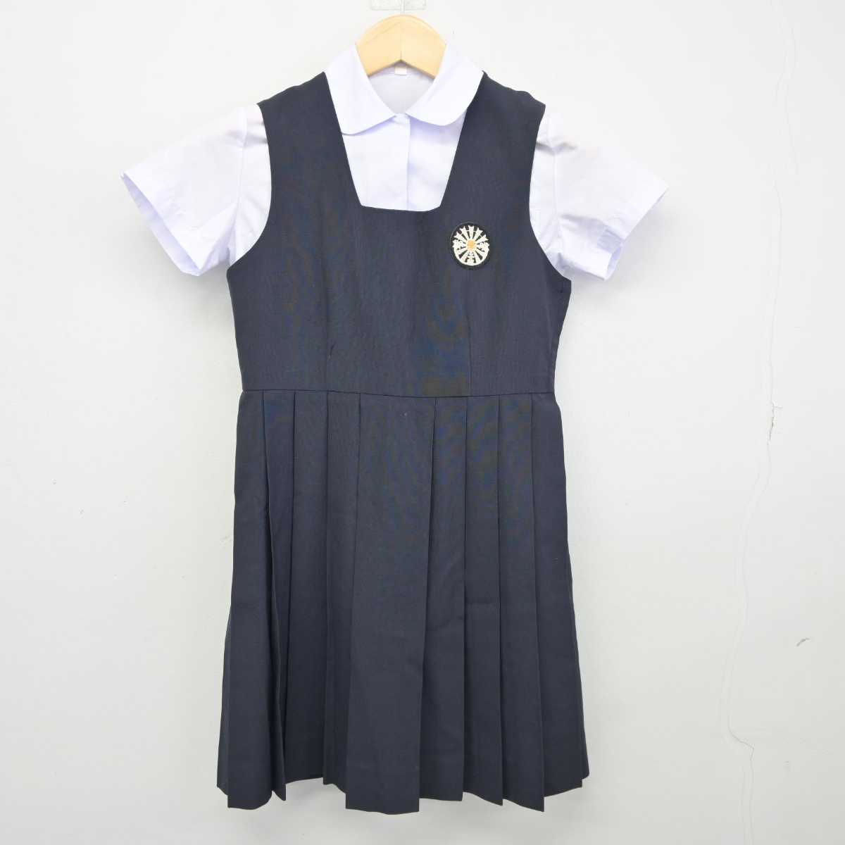 【中古】千葉県 日出学園小学校 女子制服 3点 (シャツ・ジャンパースカート) sf045226