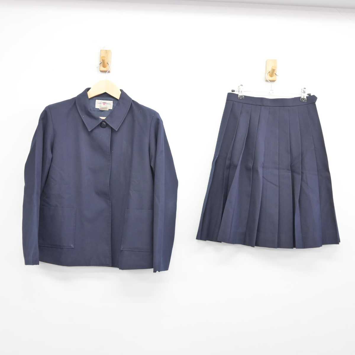 【中古】岡山県 操南中学校 女子制服 2点 (ブレザー・スカート) sf045263