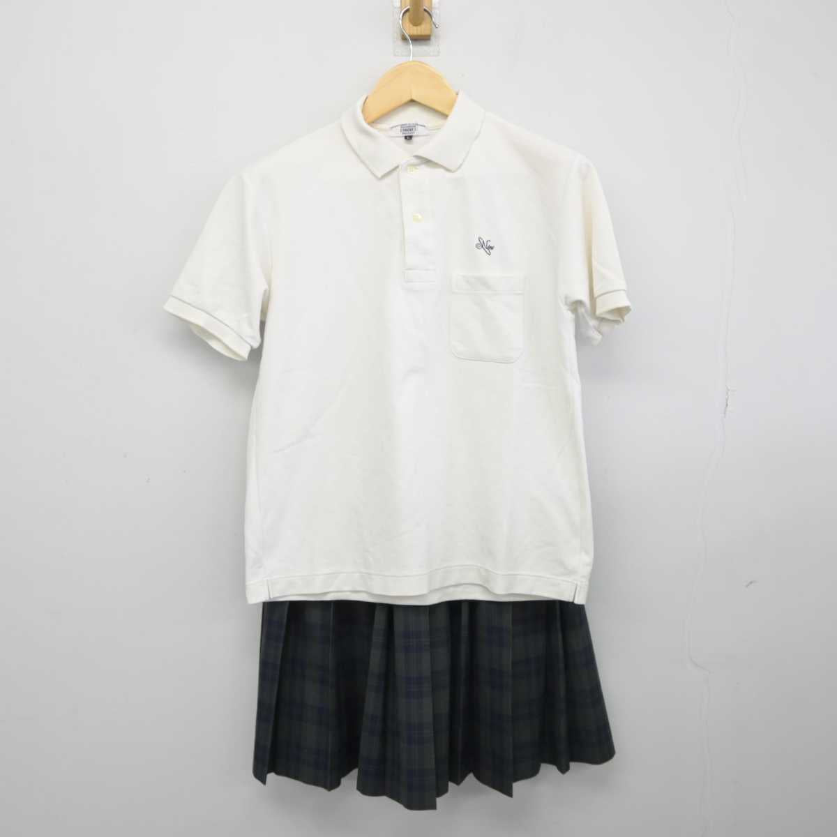 【中古】大阪府 高槻市立第九中学校 女子制服 2点 (その他アイテム・スカート) sf045293