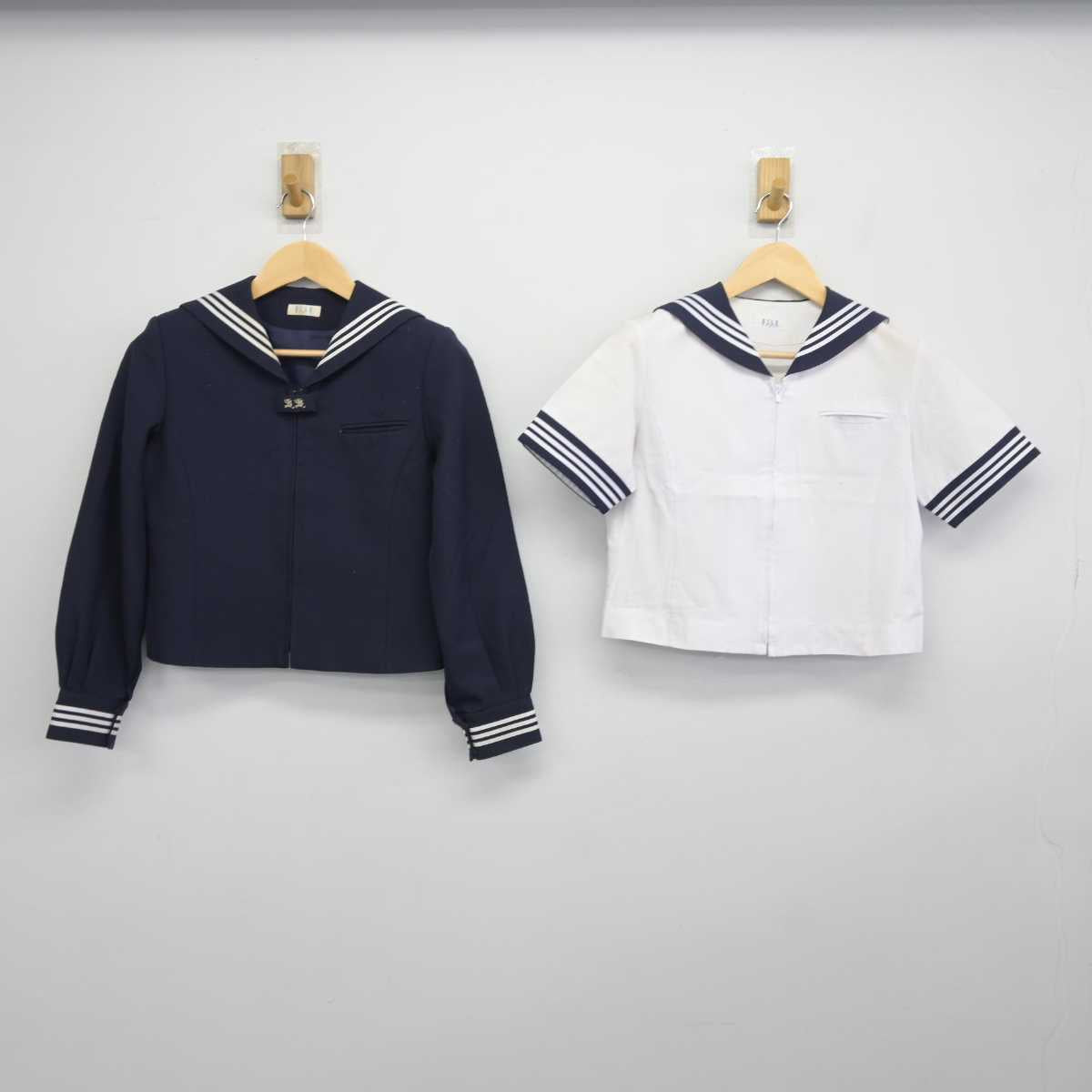 【中古】東京都 昭和女子大学附属昭和中学校 女子制服 2点 (セーラー服・セーラー服) sf045512