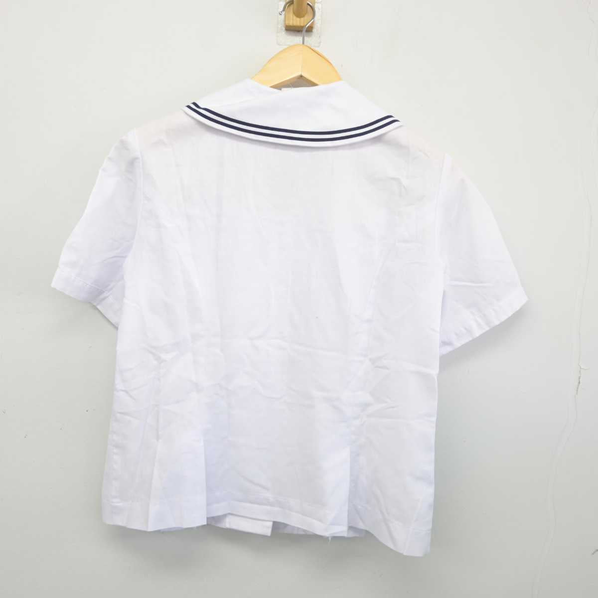 【中古】秋田県 大館桂高等学校/旧制服 女子制服 2点 (シャツ・スカート) sf045619