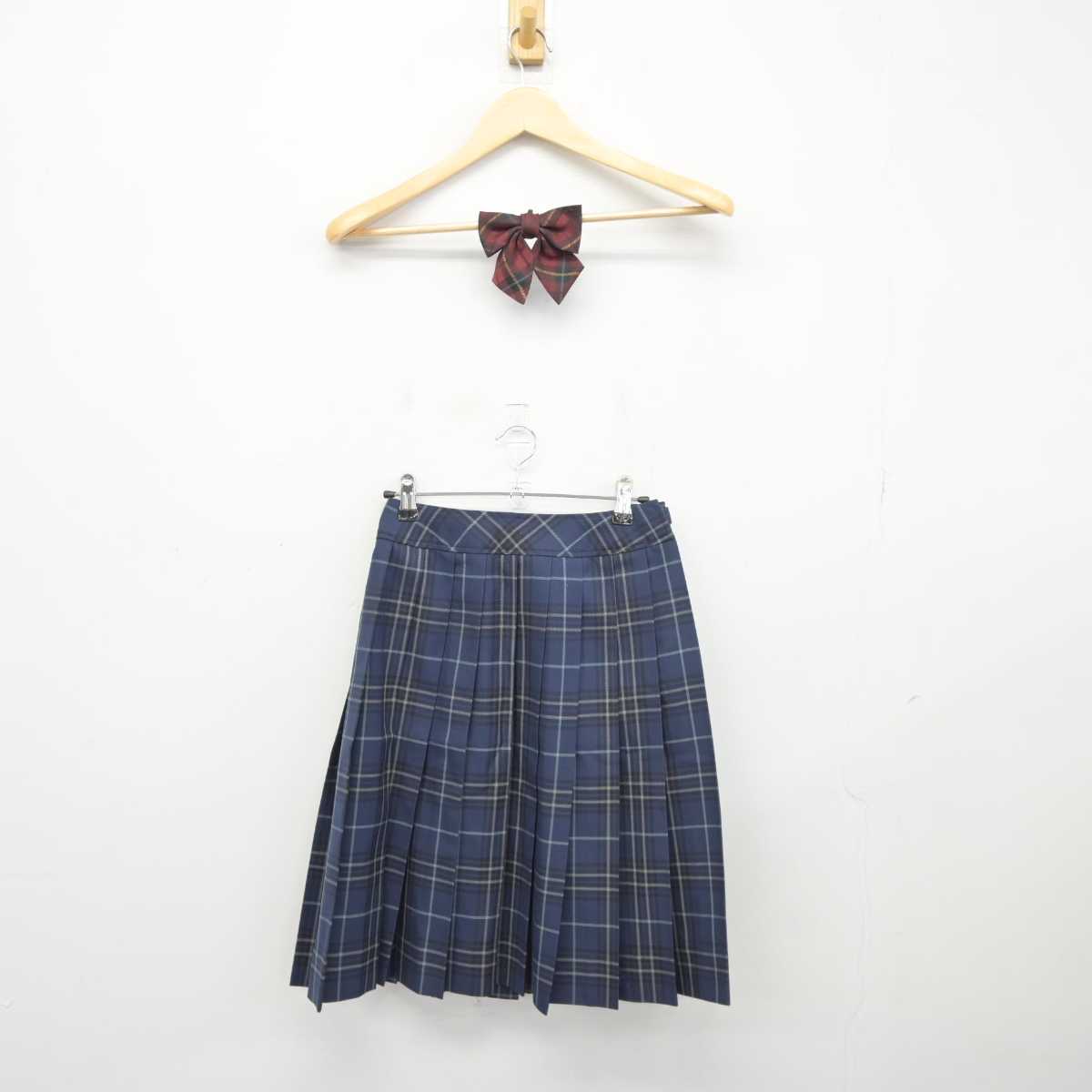 【中古】香川県 飯山高等学校 女子制服 2点 (スカート) sf045630