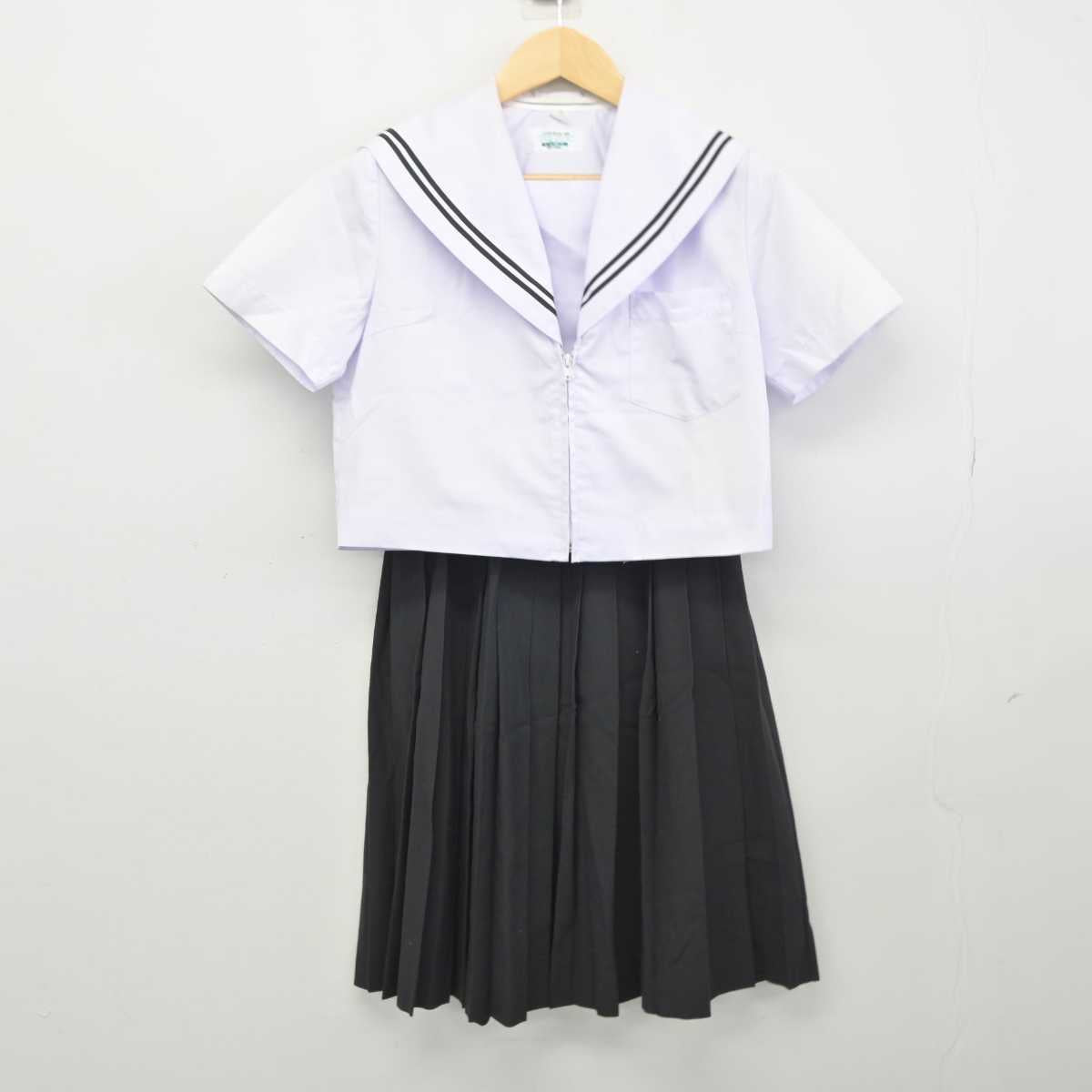 【中古】愛知県 足助中学校 女子制服 2点 (セーラー服・スカート) sf045679