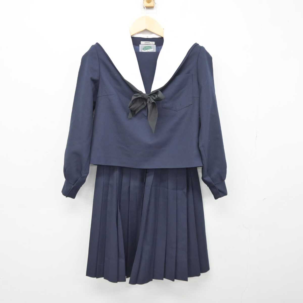 【中古】愛知県 知立中学校 女子制服 2点 (セーラー服・スカート) sf045799