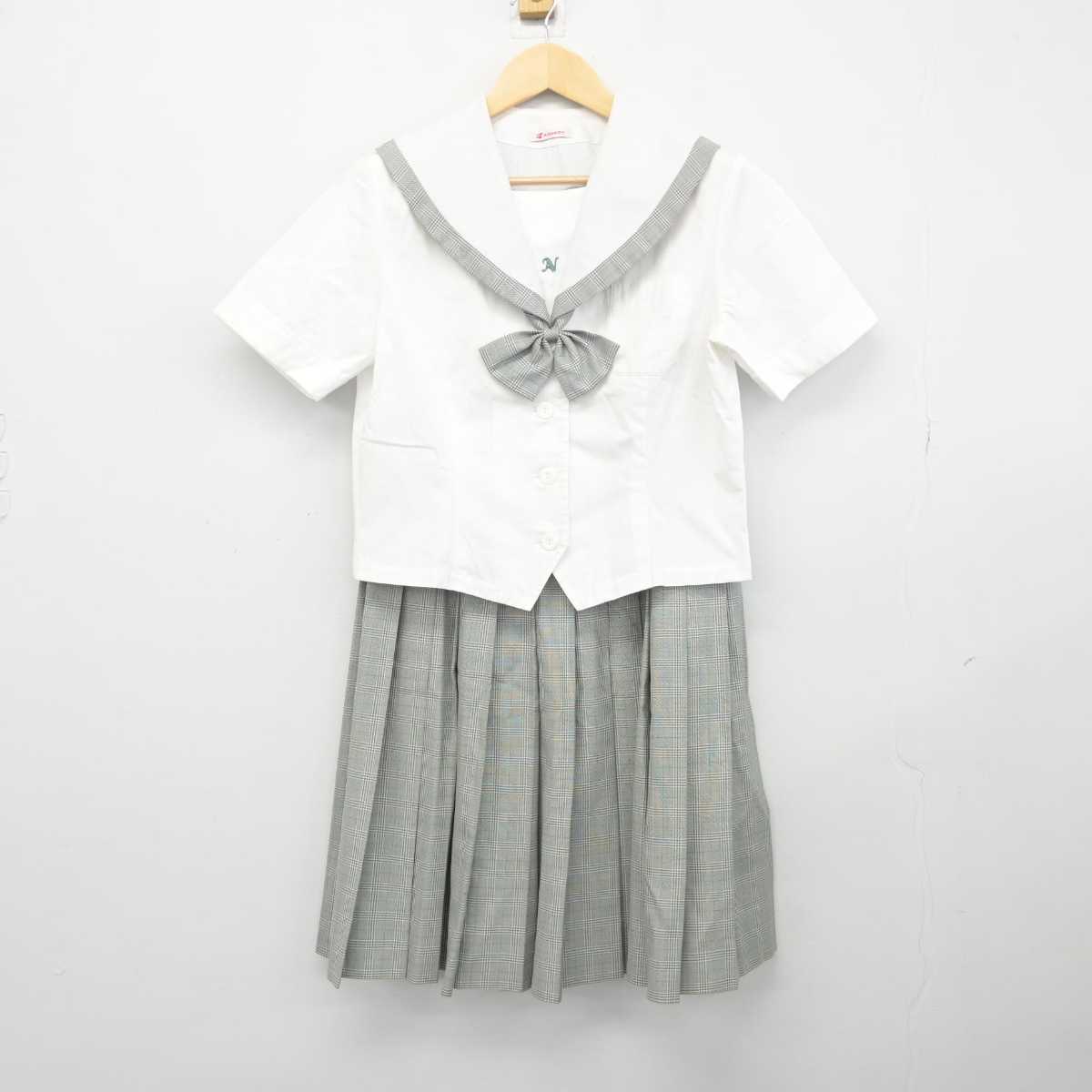 【中古】福岡県 中間高等学校 女子制服 4点 (セーラー服・スカート) sf045835