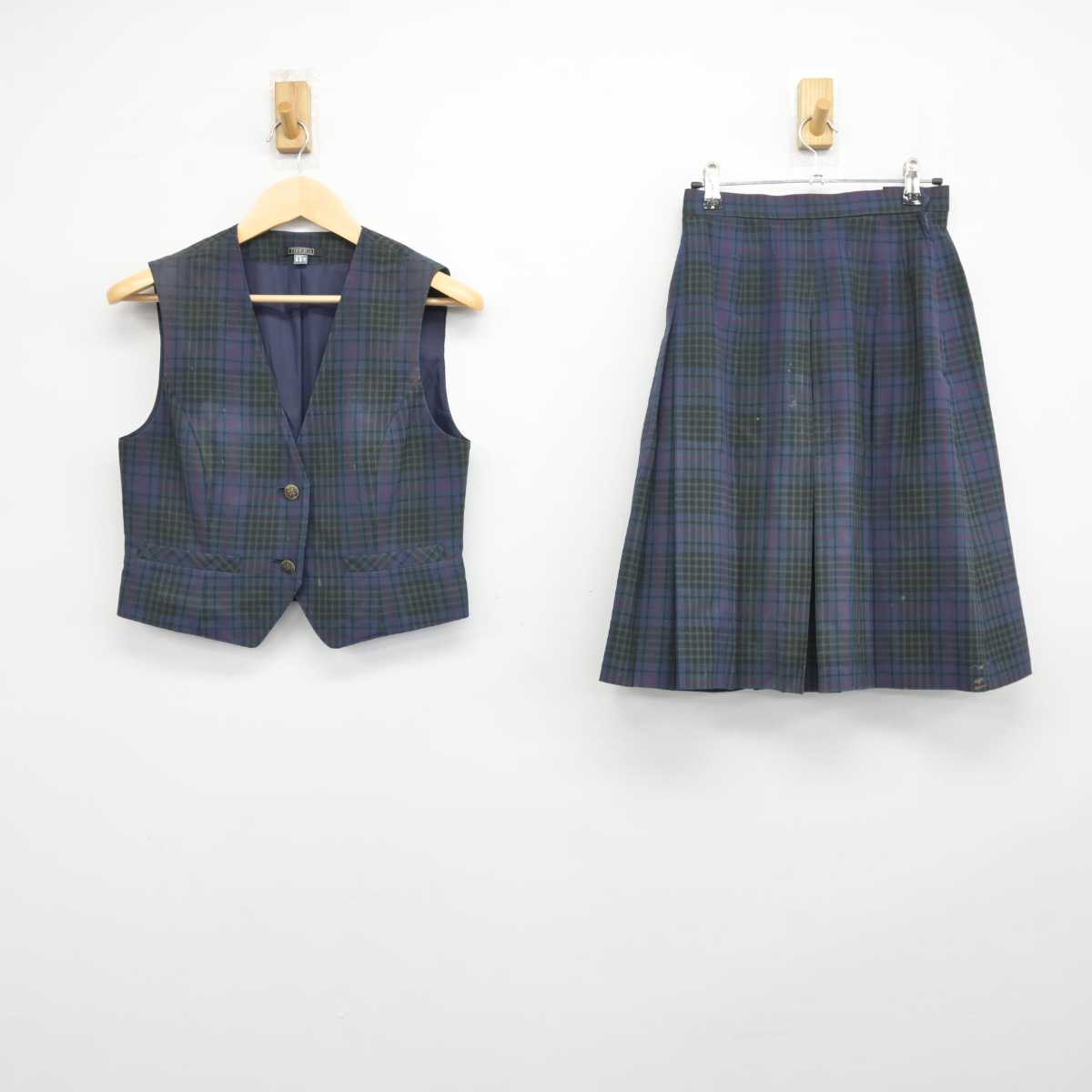 【中古】福島県 日本大学東北高等学校 女子制服 2点 (ベスト・スカート) sf045838