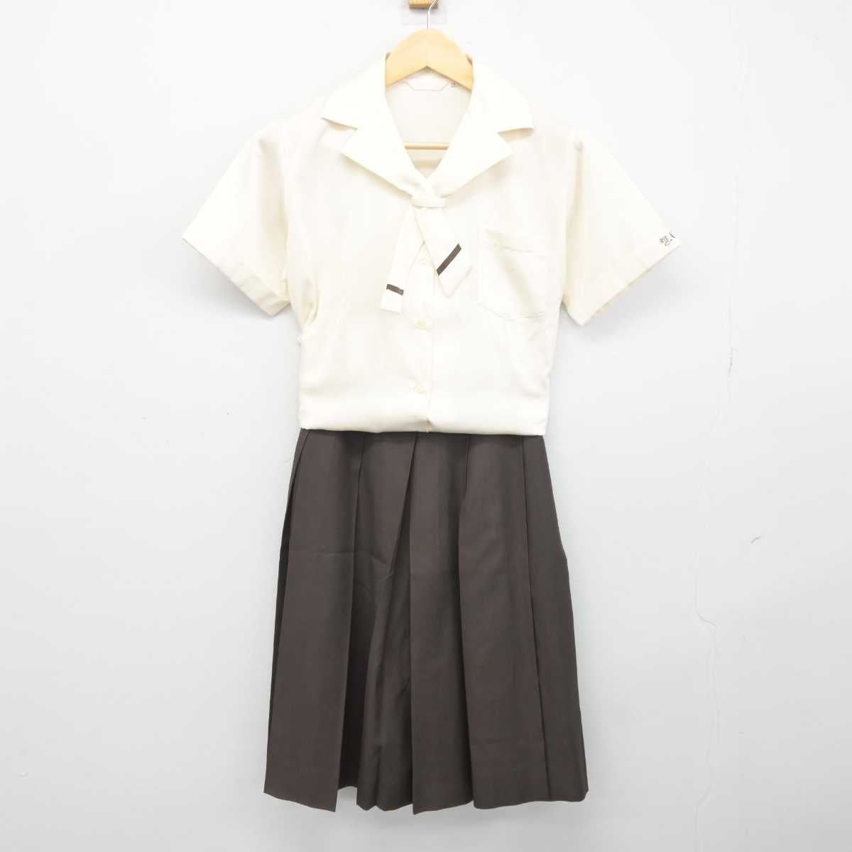 【中古】三重県 四日市商業高等学校 女子制服 2点 (シャツ・スカート) sf045886