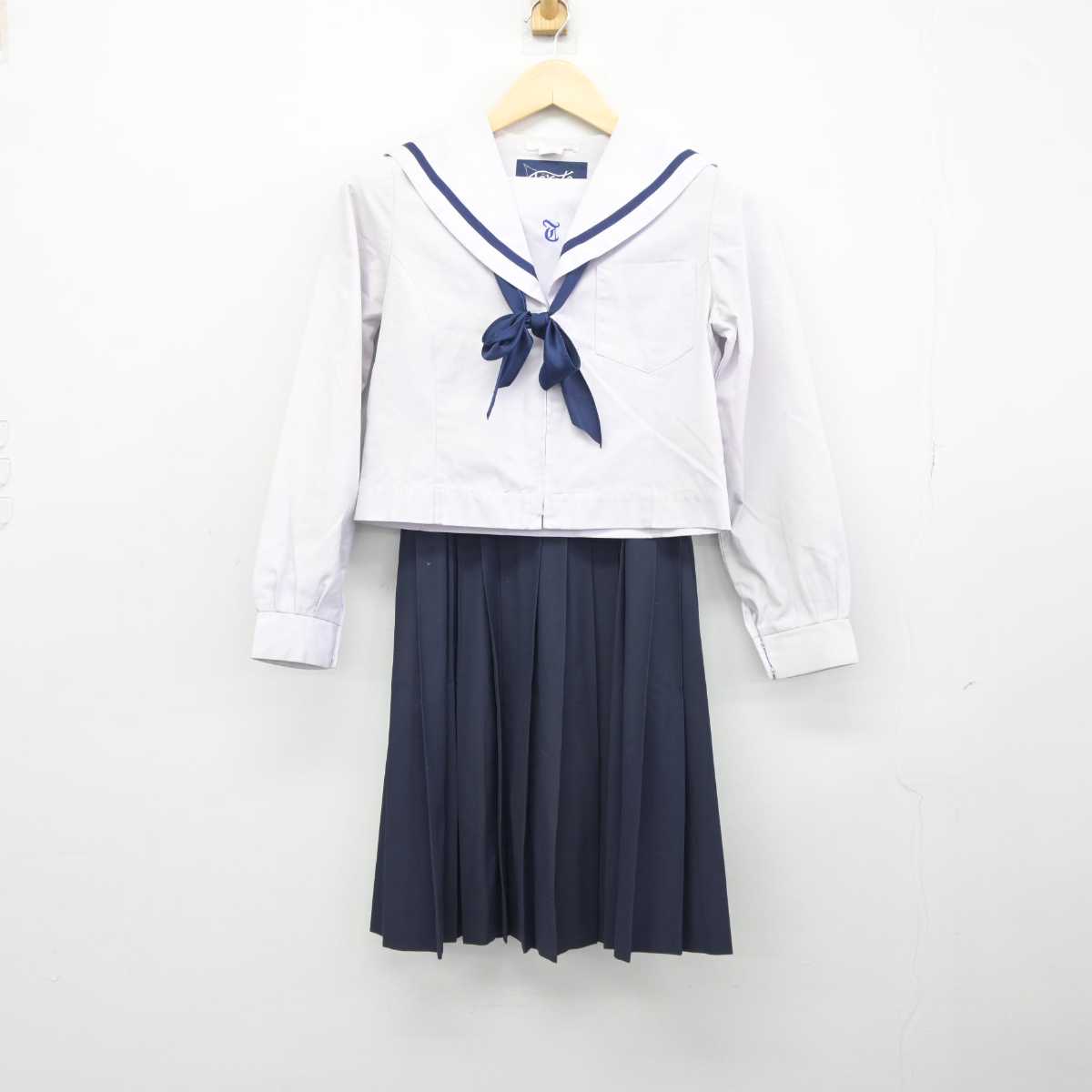 【中古】愛知県 豊田南高等学校 女子制服 3点 (セーラー服・スカート) sf045955