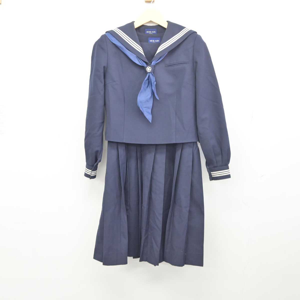 【中古】東京都 桜道中学校 女子制服 3点 (セーラー服・ジャンパースカート) sf045969