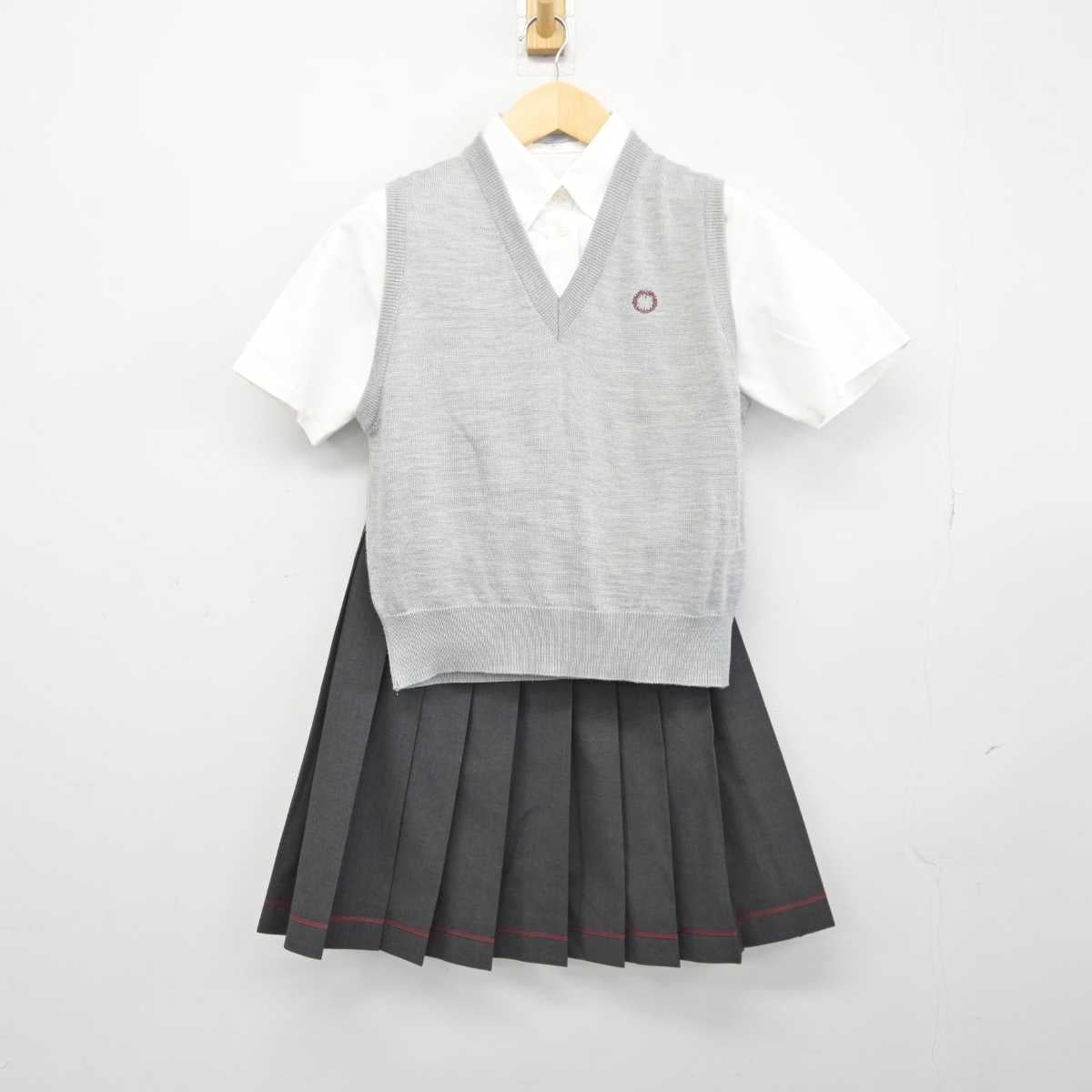 【中古】東京都 桜美林高等学校 女子制服 3点 (ニットベスト・シャツ・スカート) sf045989