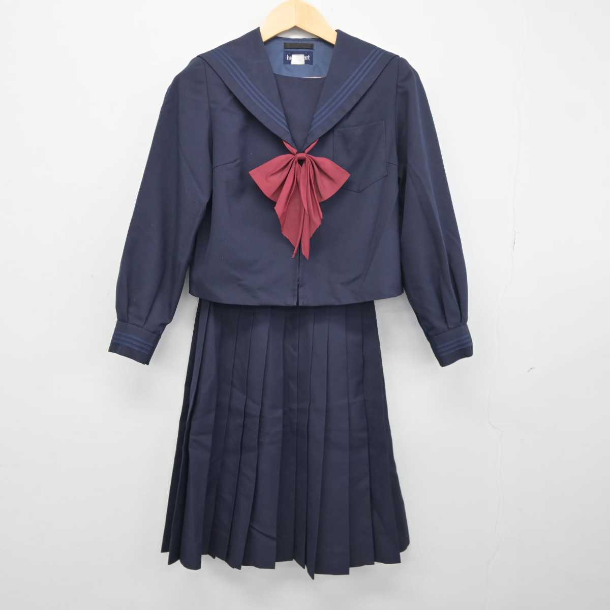 【中古】北海道 乙部中学校 女子制服 5点 (セーラー服・スカート) sf046029