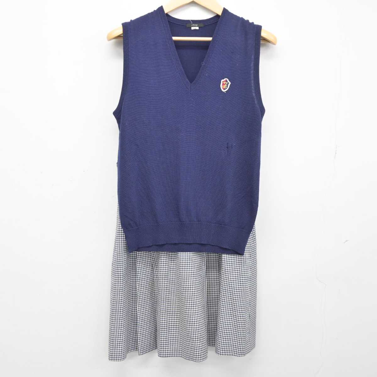 【中古】東京都 富士見丘中学高等学校/旧制服 女子制服 2点 (ニットベスト・スカート) sf046045