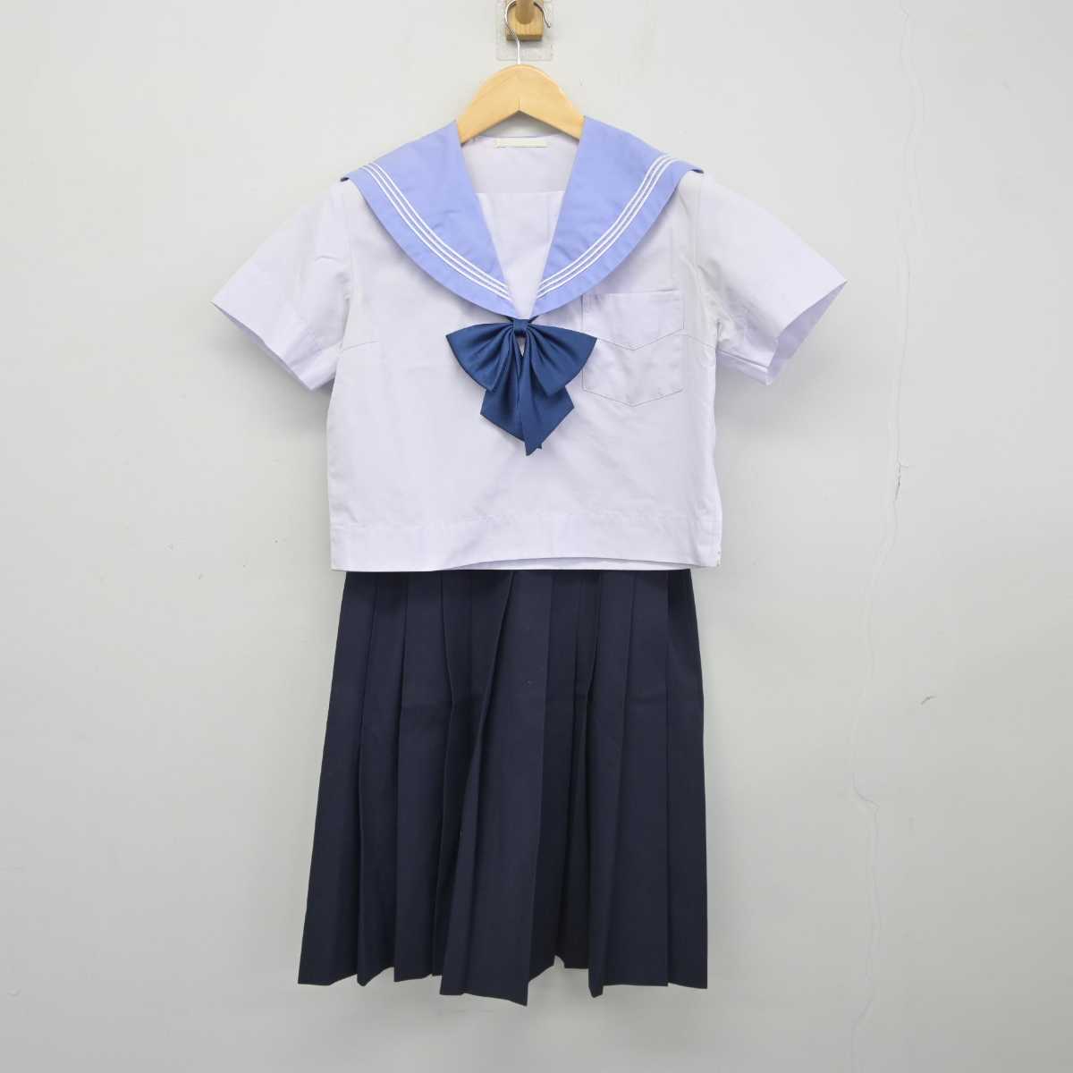 【中古】大阪府 東大阪市立玉川中学校 女子制服 3点 (セーラー服・スカート) sf046126