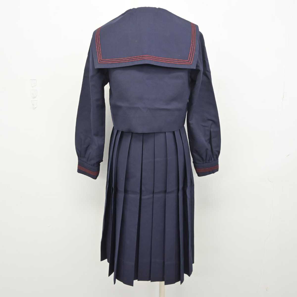 【中古】福岡県 福岡女学院高等学校 女子制服 2点 (セーラー服・ジャンパースカート) sf046130