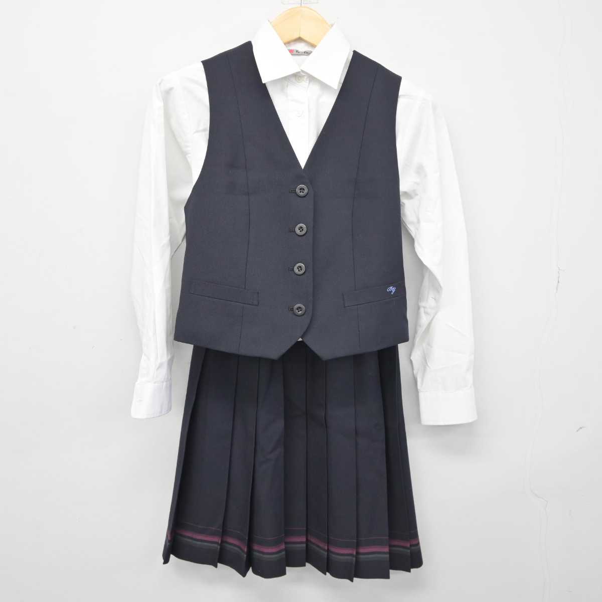 【中古】東京都 文華女子高等学校 女子制服 4点 (ブレザー・シャツ・ベスト・スカート) sf046141