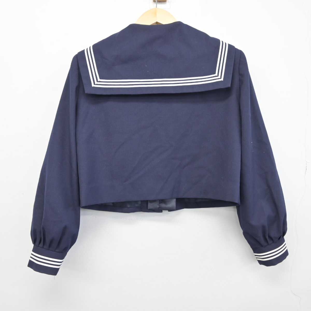 【中古】千葉県 旭市立第一中学校 女子制服 4点 (ニット・セーラー服・スカート) sf046160