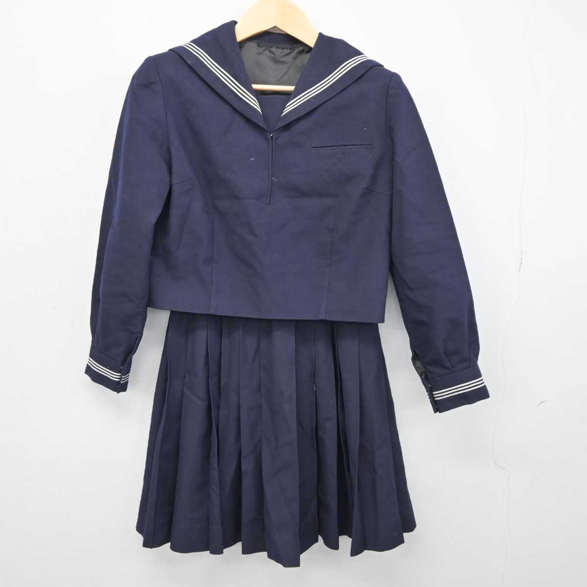 【中古】東京都 八潮高等学校 女子制服 3点 (セーラー服・スカート・スカート) sf046201