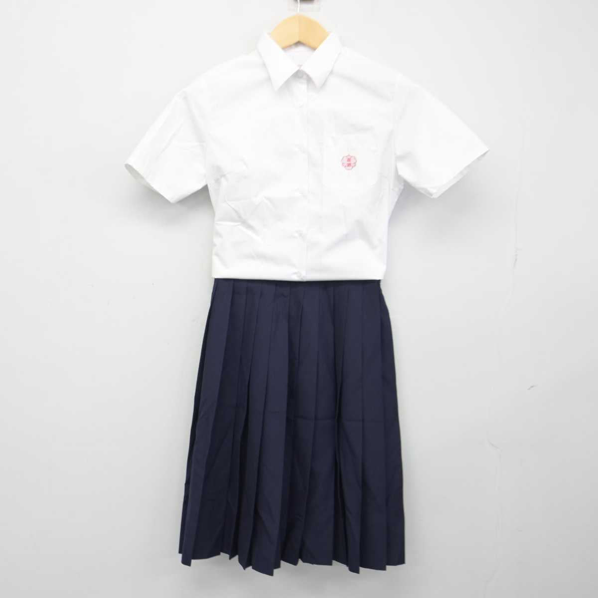 【中古】神奈川県 鎌倉市立岩瀬中学校 女子制服 2点 (シャツ・スカート) sf046330