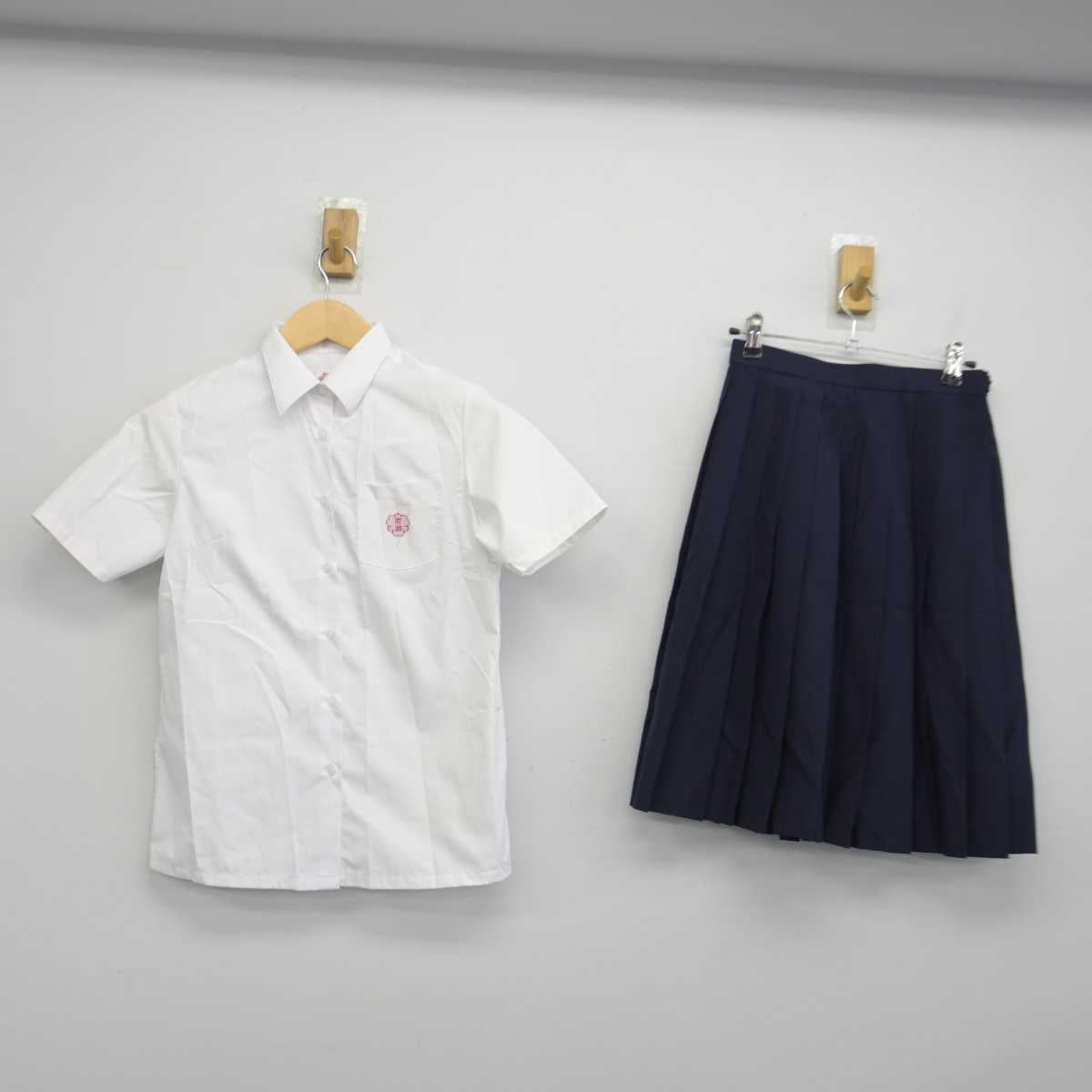 【中古】神奈川県 鎌倉市立岩瀬中学校 女子制服 2点 (シャツ・スカート) sf046330