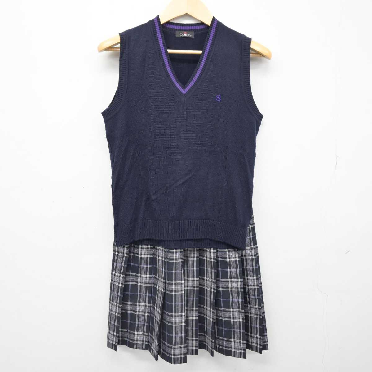 【中古】滋賀県 滋賀短期大学附属高等学校 女子制服 2点 (ニットベスト・スカート) sf046403