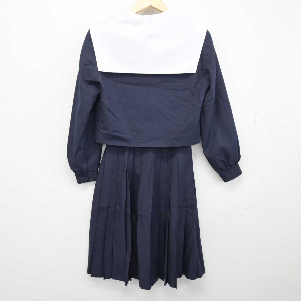 【中古】愛知県 東港中学校 女子制服 3点 (セーラー服・スカート) sf046576