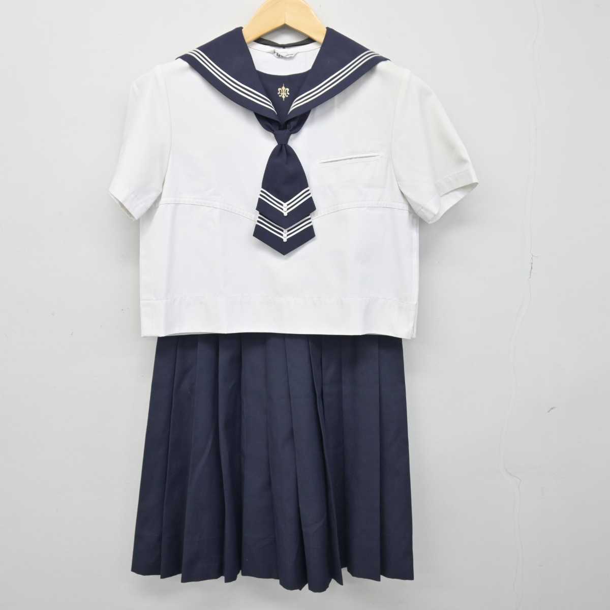 【中古】神奈川県 湘南白百合学園中学校 女子制服 3点 (セーラー服・スカート) sf046669