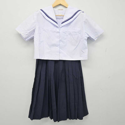 【中古】和歌山県 楠見中学校 女子制服 2点 (セーラー服・スカート) sf046677