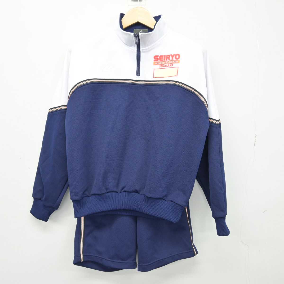 【中古】大阪府 西陵中学校 女子制服 2点 (ジャージ 上・体操服 下) sf046688