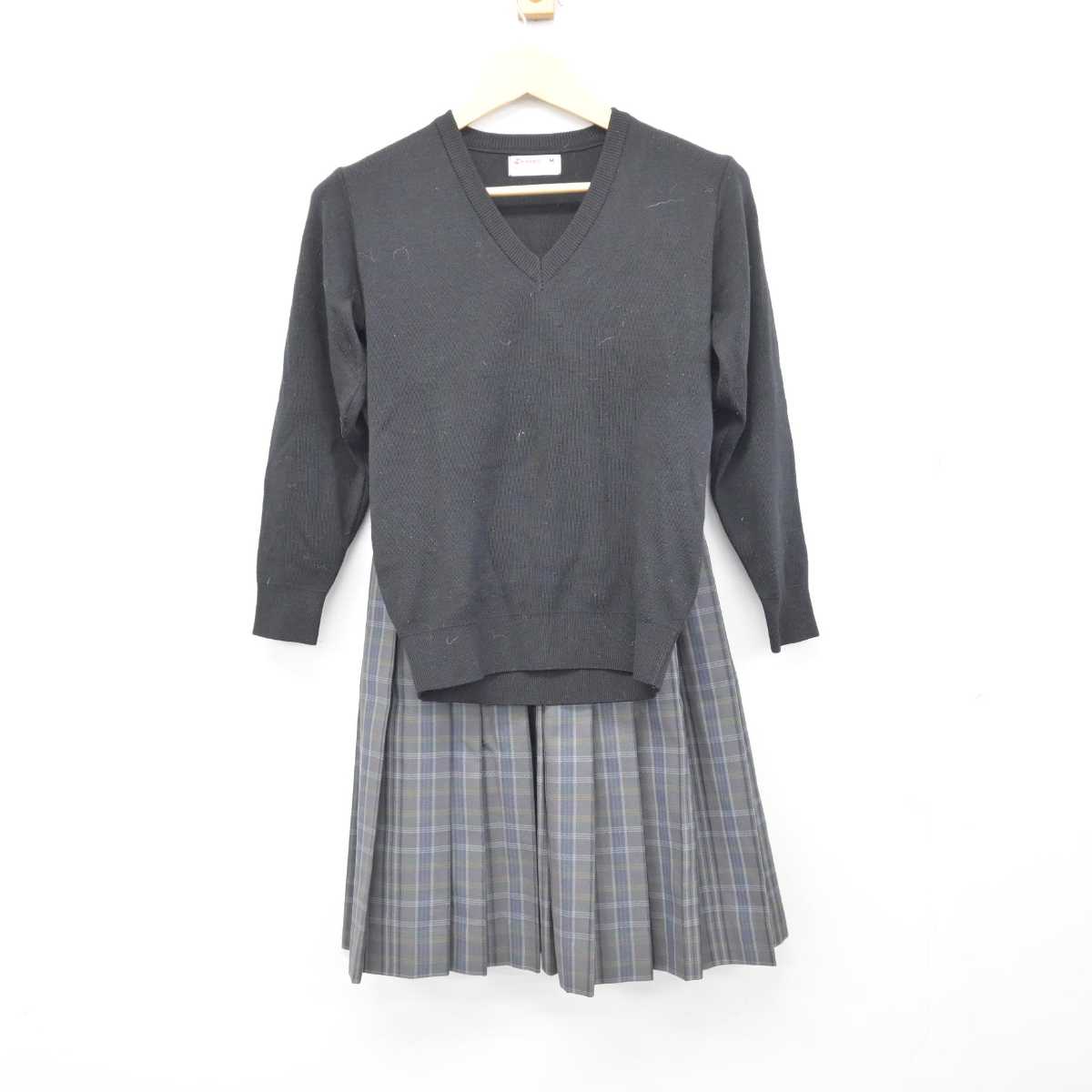 【中古】栃木県 鹿沼市立北中学校 女子制服 4点 (ブレザー・ニット・スカート) sf046702