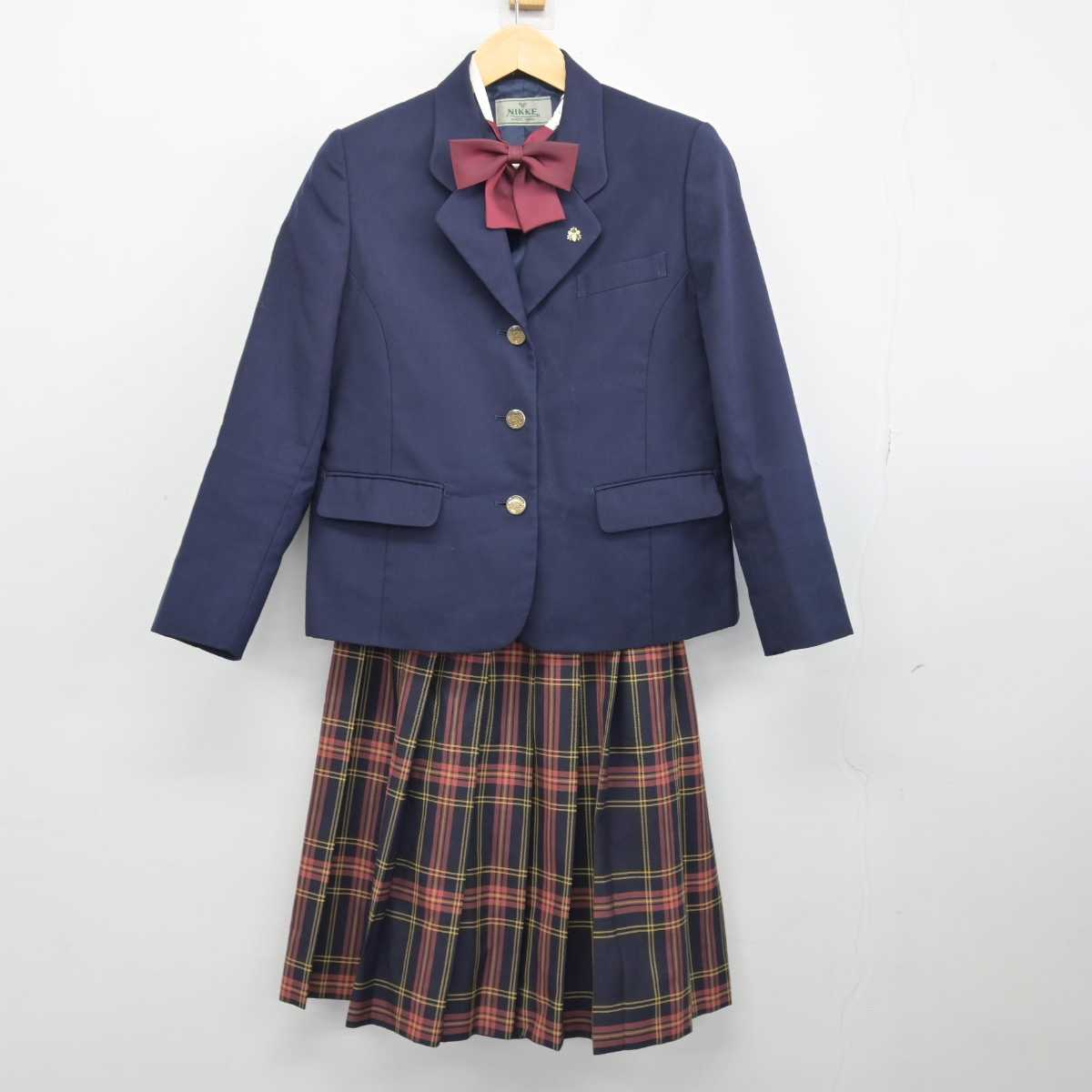 【中古】山梨県 甲府城西高等学校 女子制服 4点 (ブレザー・ニットベスト・スカート) sf046743