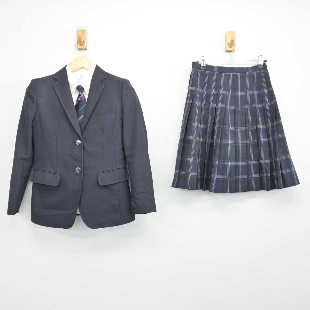 【中古】茨城県 東洋大学附属牛久高等学校 女子制服 4点 (ブレザー・シャツ・スカート) sf046835