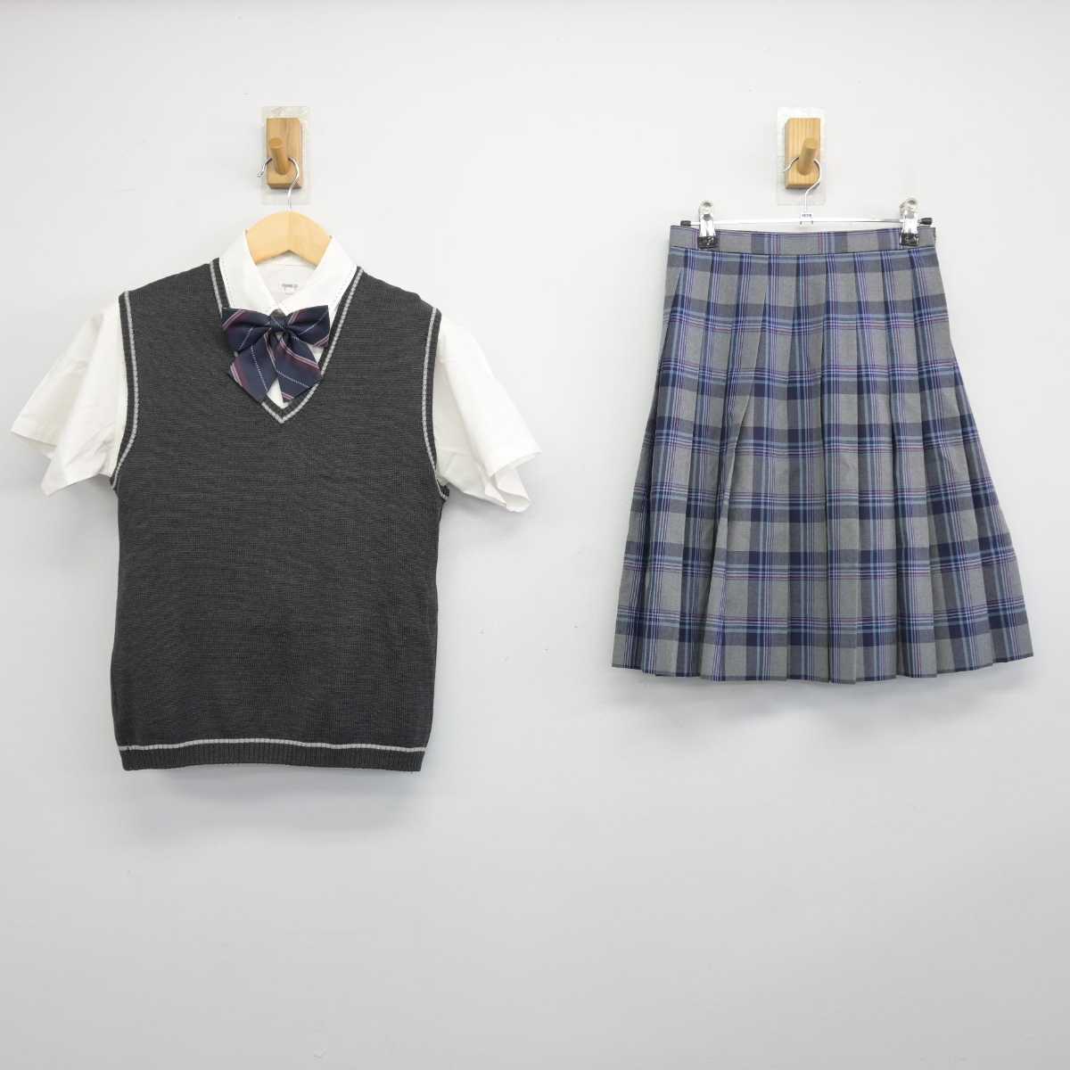 中古】茨城県 東洋大学附属牛久高等学校 女子制服 4点 (ニットベスト