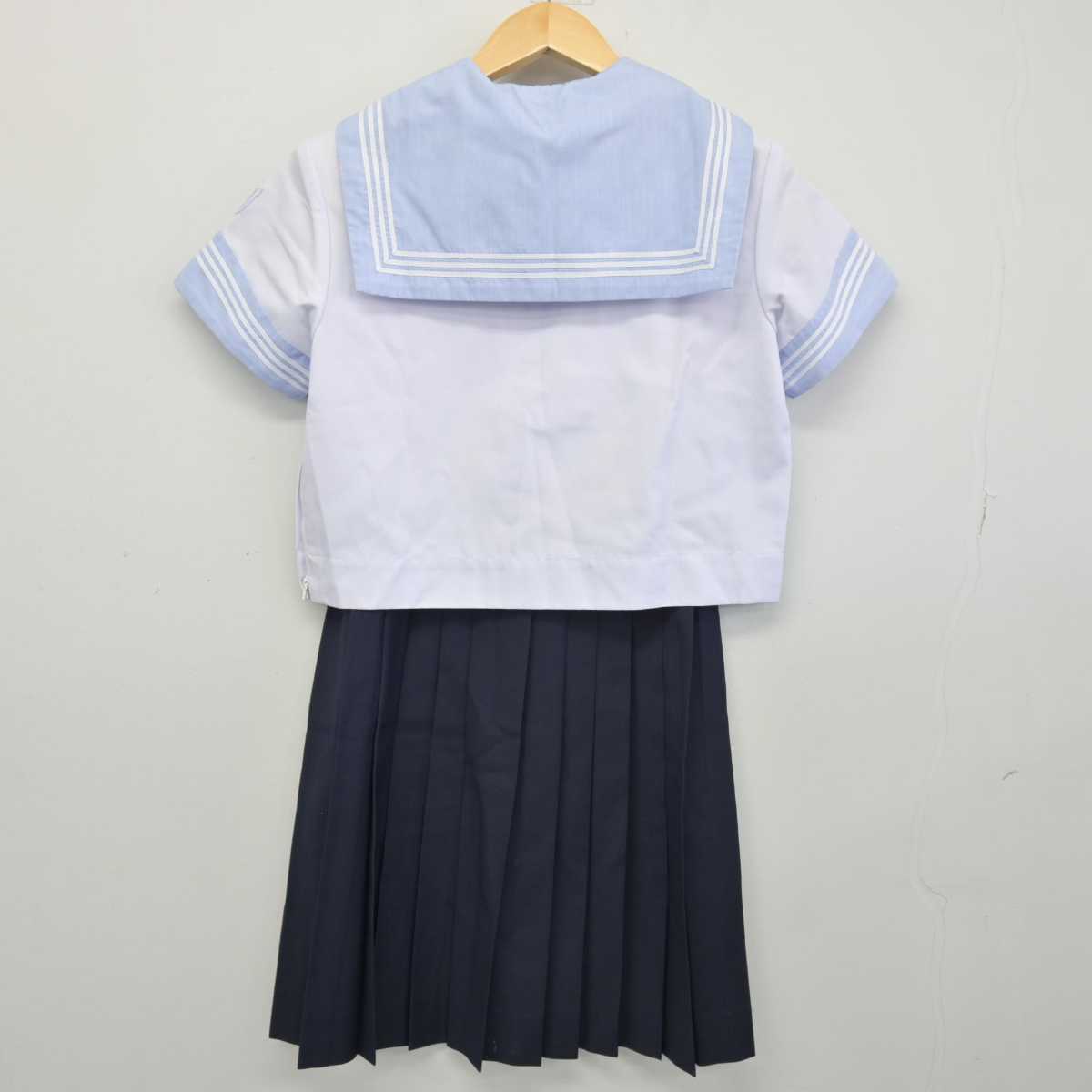 【中古】神奈川県 横浜隼人高等学校 女子制服 4点 (セーラー服・スカート) sf046854