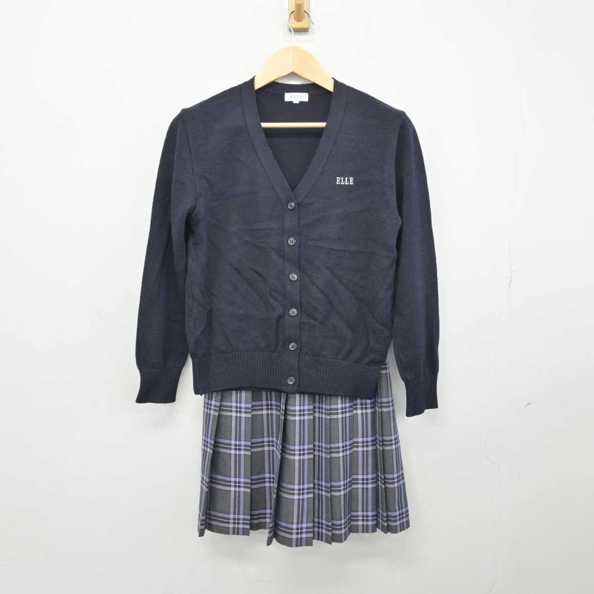 【中古】大阪府 金光藤蔭高等学校 女子制服 2点 (ニット・スカート) sf046902