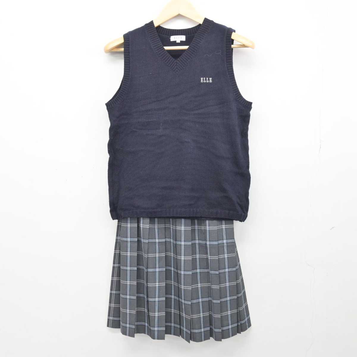 【中古】大阪府 金光藤蔭高等学校 女子制服 2点 (ニットベスト・スカート) sf046904