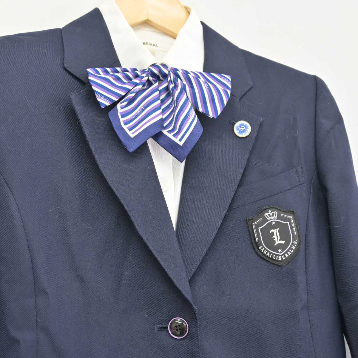 【中古】大阪府 堺リベラル中学高等学校 女子制服 4点 (ブレザー・シャツ・スカート) sf046912