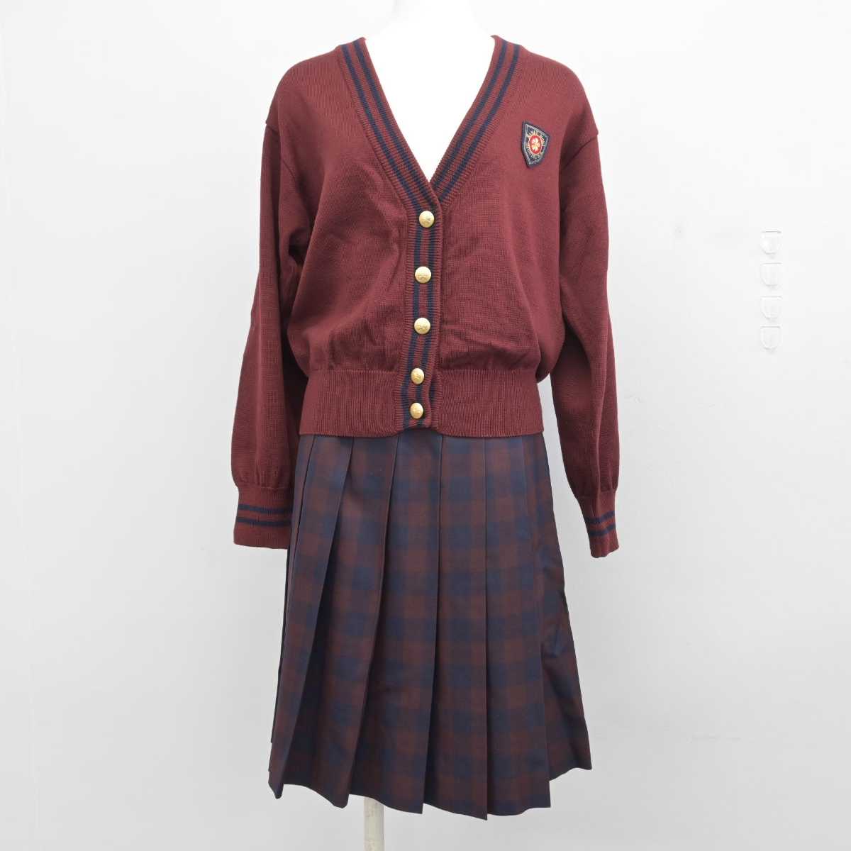 【中古】岡山県 就実中学校 女子制服 3点 (セーラー服・ニット・スカート) sf046917