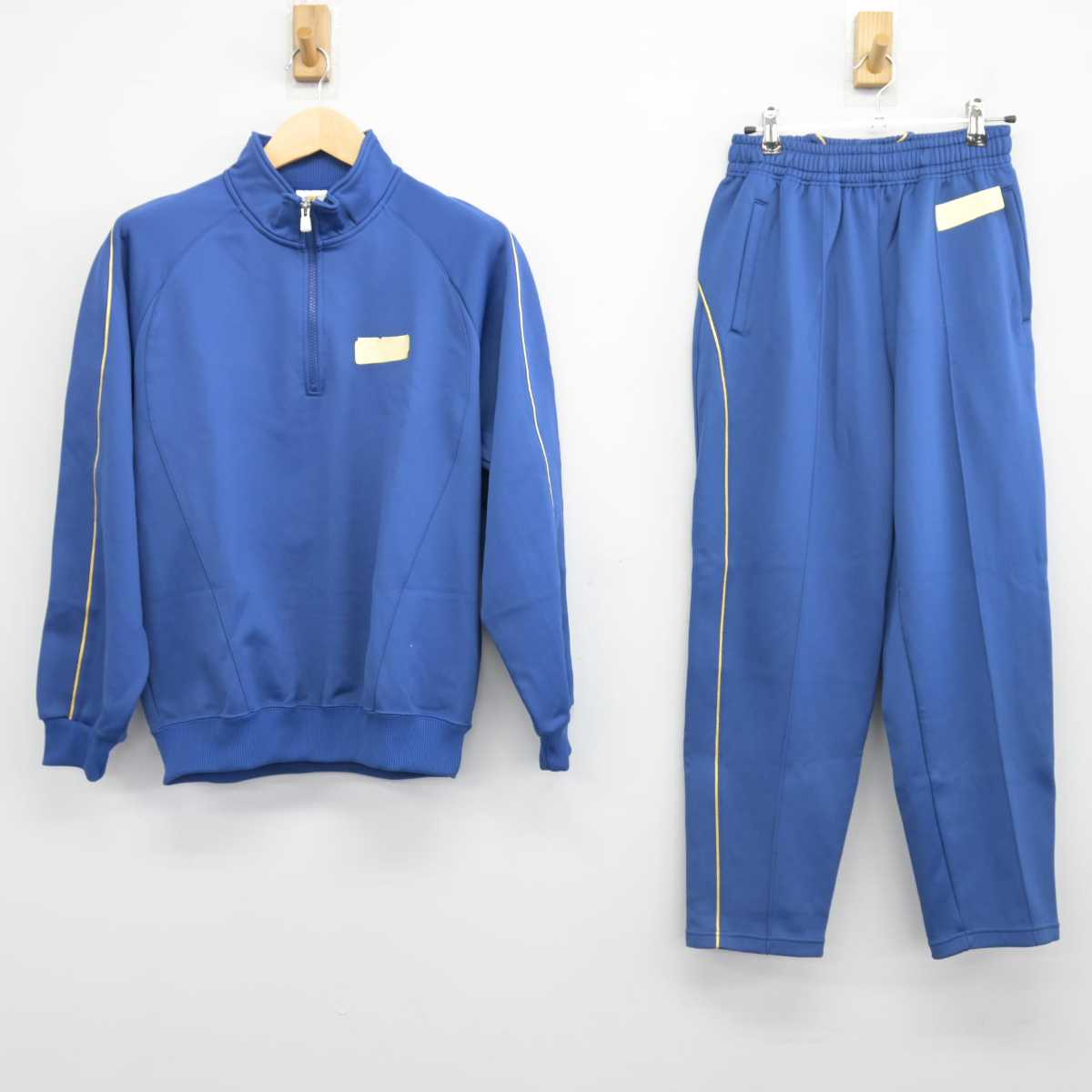 中古】兵庫県 伊丹北高等学校 女子制服 2点 (ジャージ 上・ジャージ 下) sf047005 | 中古制服通販パレイド