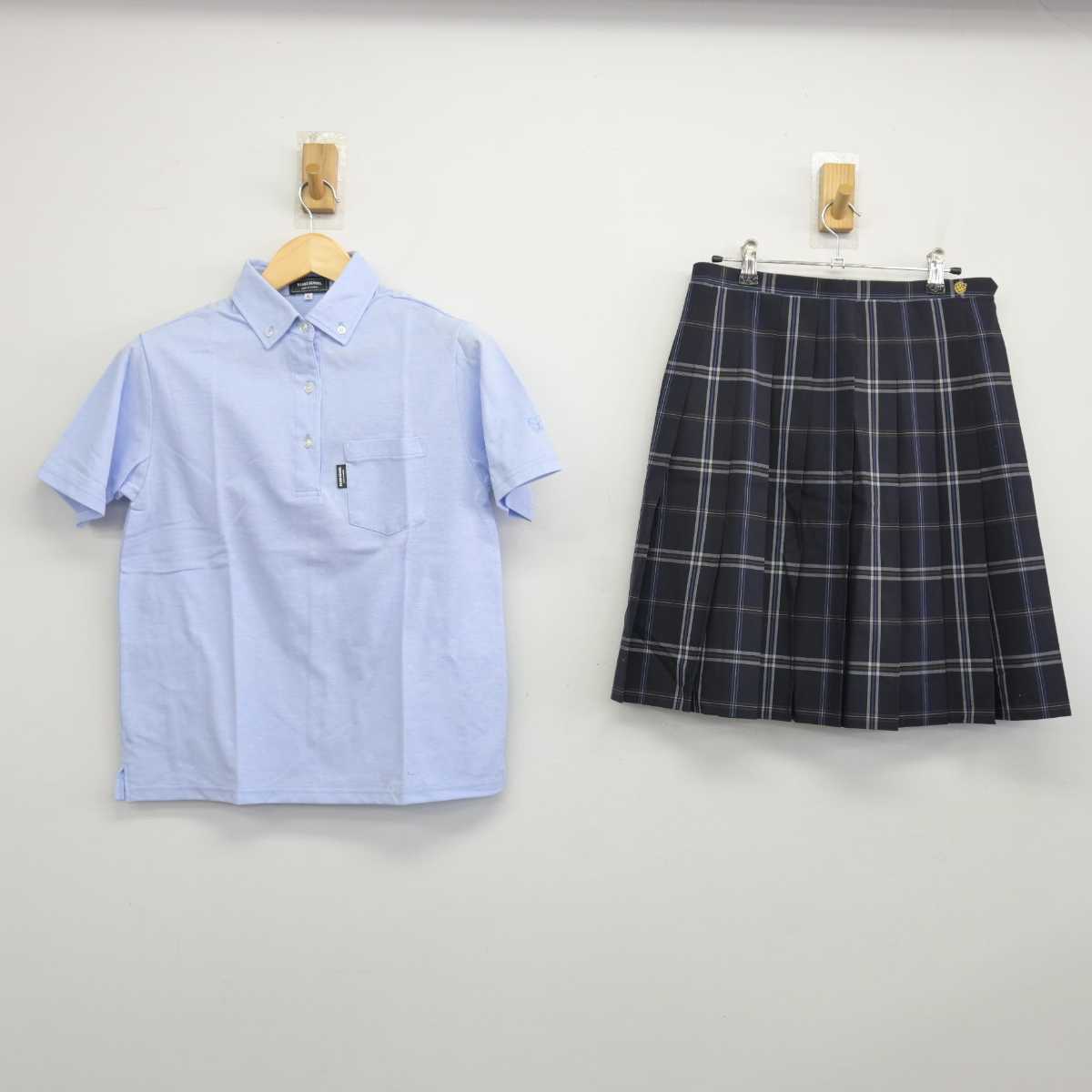 【中古】東京都 品川翔英高等学校 女子制服 2点 (シャツ・スカート) sf047013